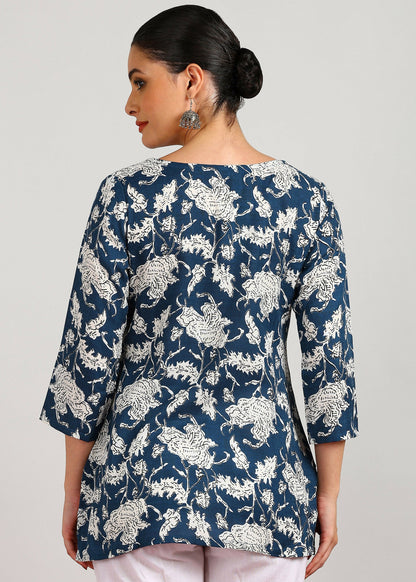 Aavyora Women's Navy Blue & White Floral Printed Tunic