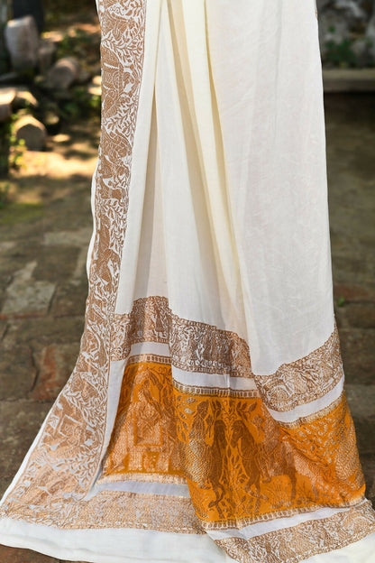 Joban Fashion Cream Crepe Chiffon Pure Handloom Banarasi Silk Saree