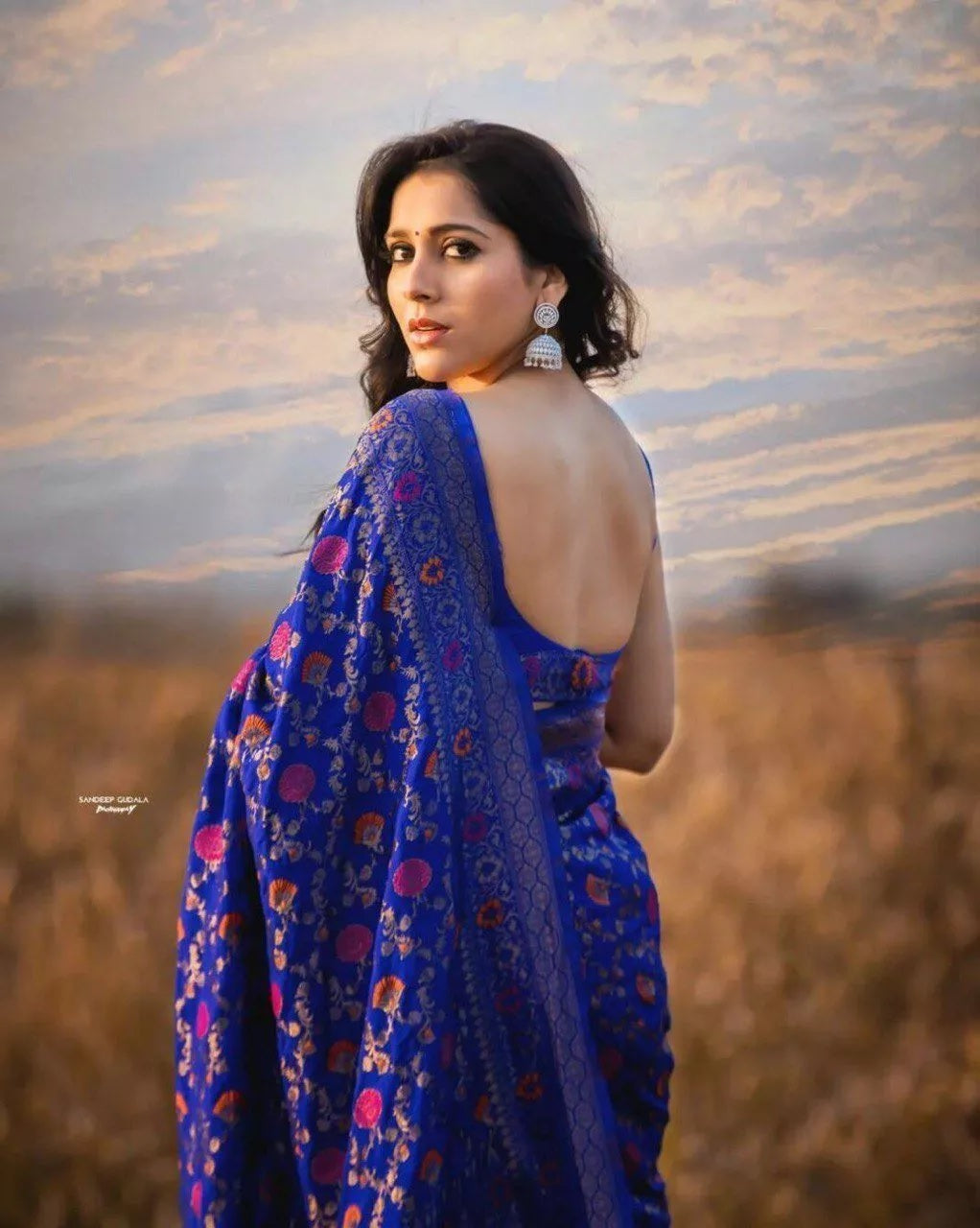Women's Wedding Wear Banarsi Soft Silk Saree & Blouse