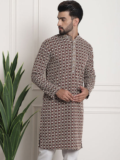 Sojanya Geometric Embroidered Mandarin Collar Kurta
