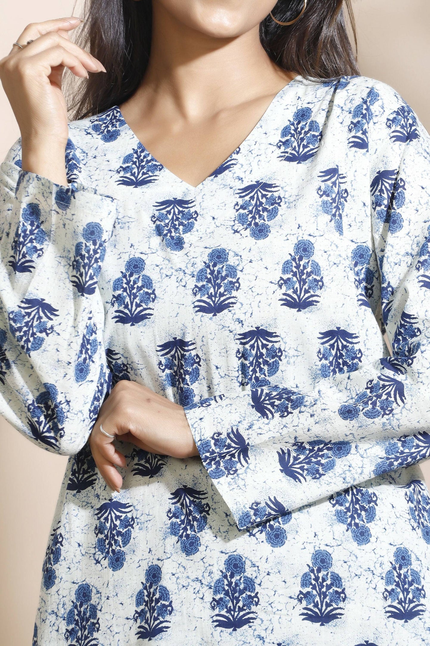 Breathables Women’S Cream Cotton Indian Motif Butta Loungewear Co-Ord Set – Long Kurta & Pants