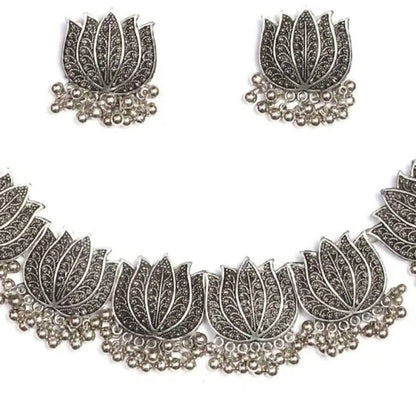 Mominos Fashion Oxidised Lotus Design Silver Color Necklace Choker Set