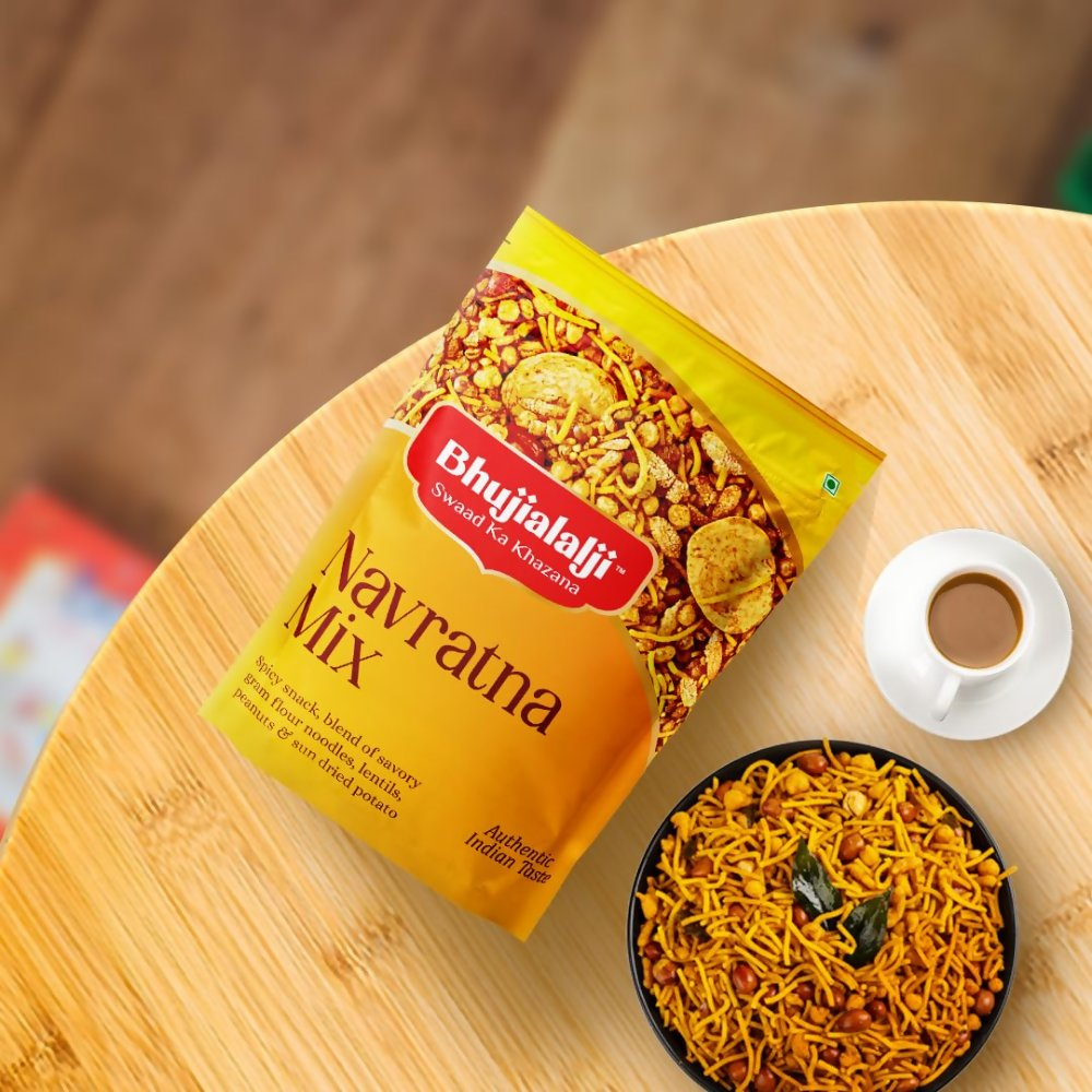 Bhujialalji Navratna Mixture