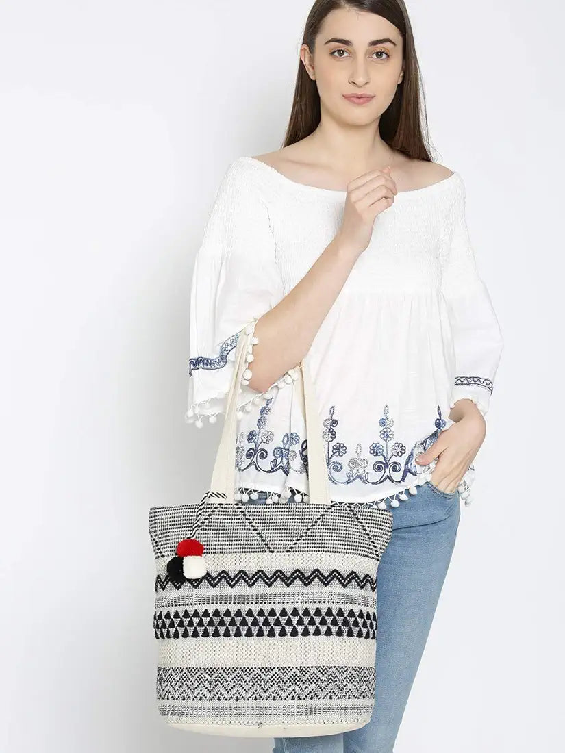 K London Alii And Aliizey Tote Bag For Women With Zip Bag Colour Cream Black