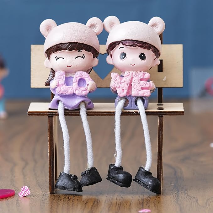 Ecraftindia Cute Couple Sitting on Beanch Holding Love Decorative Showpiece | Valentine Gift