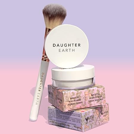 Daughter Earth Snowdust Makeup Setting Powder With Beauty Brush | Matte Finish Suitable for All Skin Tones - 12 Gms