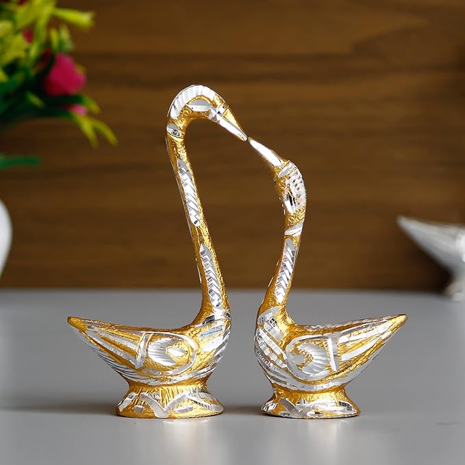Ecraftindia Loving Golden Swan Couple Metal Handcrafted Decorative Figurine