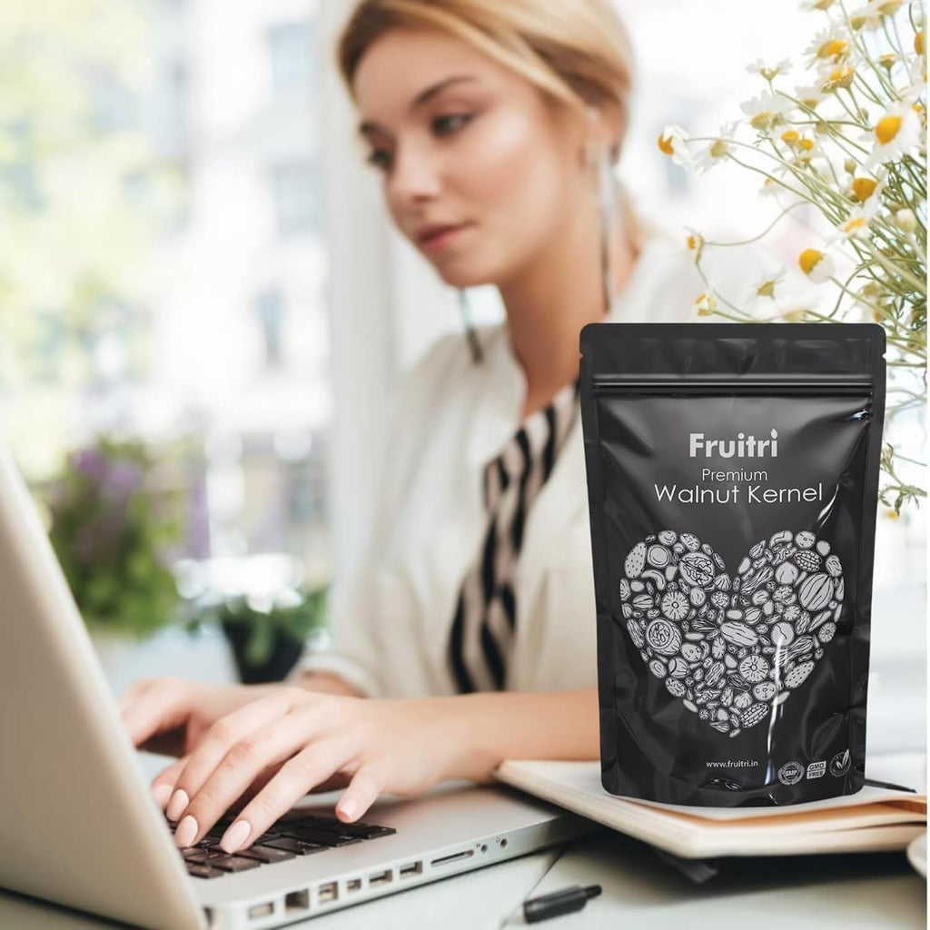 Fruitri Kashmiri Walnut Kernels 150g | Premium Akhrot Giri Without Shell | Fresh, Natural, Crunchy | Omega-3 Rich Dry Fruits for Snacking, Baking & Cooking