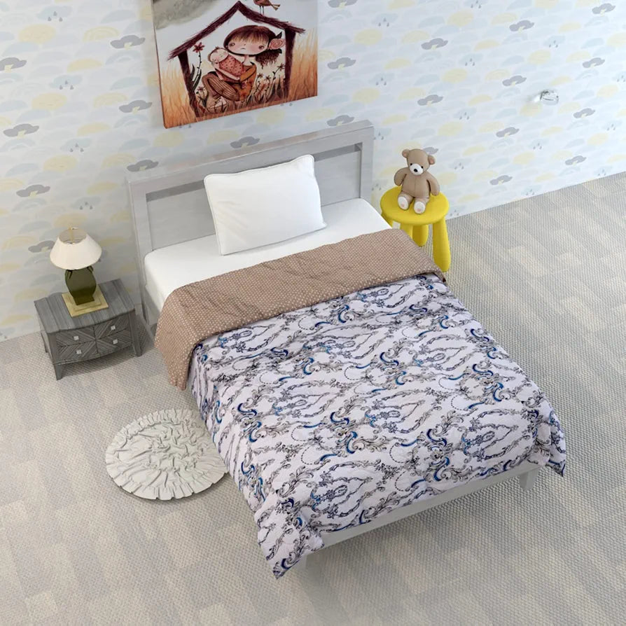 Divine Casa 120 GSM Microfiber Reversible Kids Single Bed Comforter Ultra-Soft Toddler Blanket Colour Royal Paisley