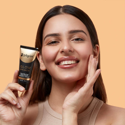 Pilgrim Glow Primer Lightweight Gel Based Velvety Matte Finish, Blurs Pores, Vit C+E Infused -30ml