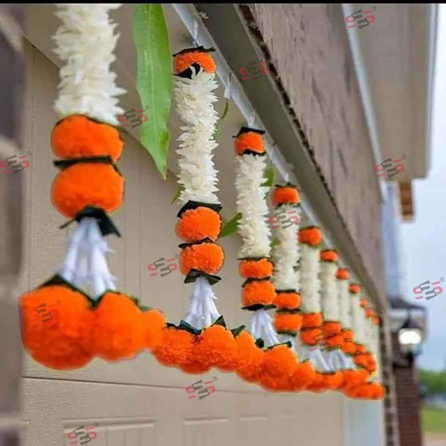 Artificial White Gajra Jasmine Marigold Flower Strings White Gajra with Orange Flowers