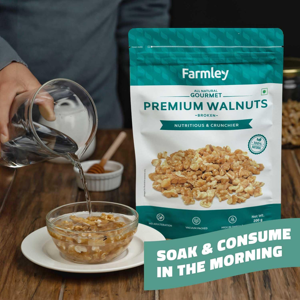 Farmley Walnut Broken Kernels | 250 g | Walnuts Without Shell, Akhrot, Dry Fruits, 100% Natural Akhrot, Rich in Proteins & Antioxidants (Pack Of 1)