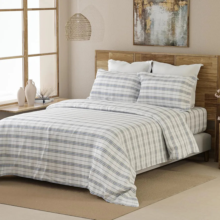 Layers Emaline Cotton King Bedsheet Set 1 King Cotton Bedsheet & 2 Pillow Covers Breathable & Anti-Wrinkle 144 TC White Abbot Checkered
