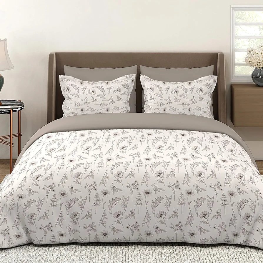 Layers Lumina Floret Cotton Bedsheet Set for All Seasons Lightweight 144 TC Queen Size Beige Flowers