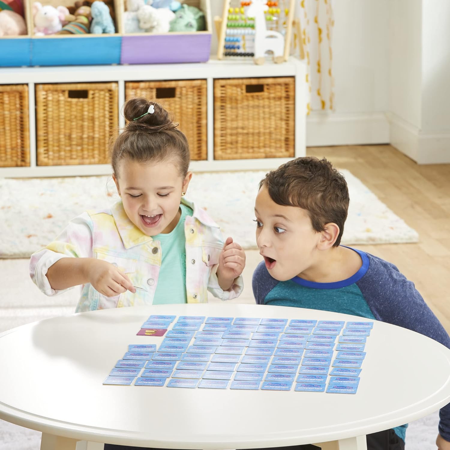 Hasbro Gaming Peppa Pig Matching Game for Kids Ages 3 and Up