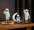 Street27 3pcs Astronaut Figurine Mirror Spaceman Ornament