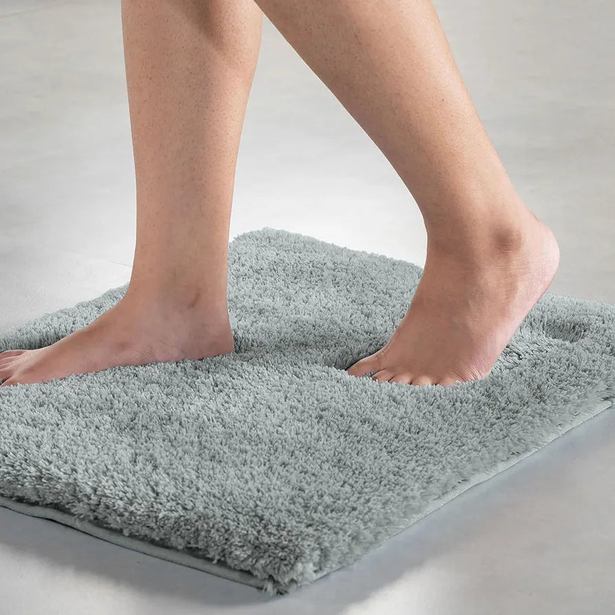 Luxe Home International Bath Mat Super Soft Non Slip Vegas Mats for Bathroom Colour Silver