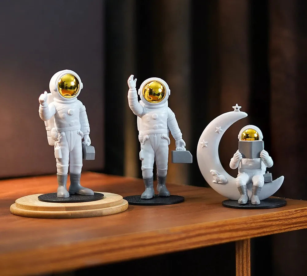 Street27 Resin 3Pcs Astronaut with Moon Figurine Mirror Spaceman Ornament