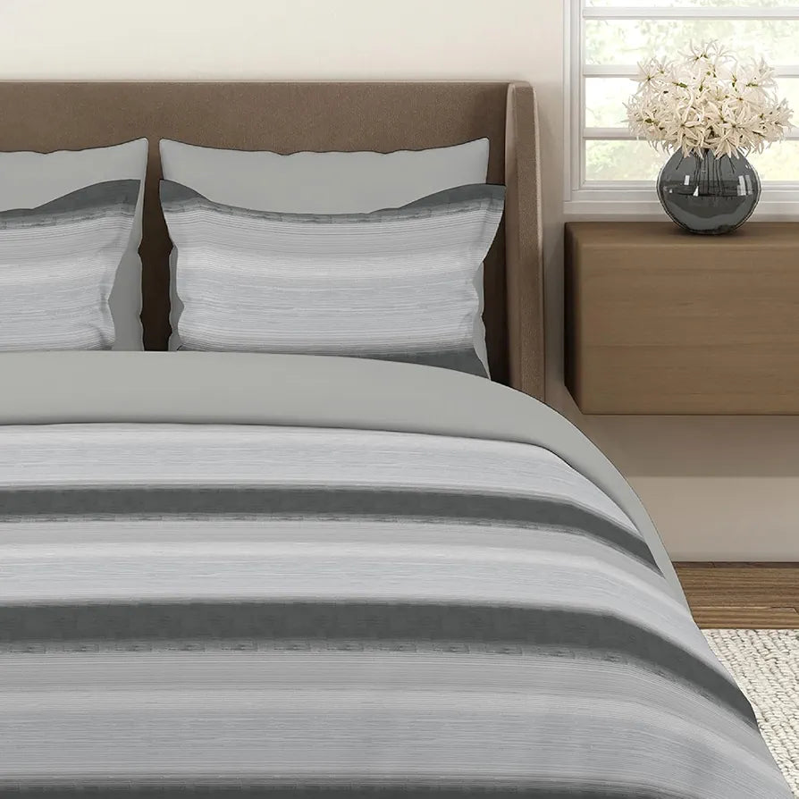 Layers Duracount Bedsheet Set for All Seasons Lightweight Moisture Absorbent 225 CVC King Size Gray Pattern