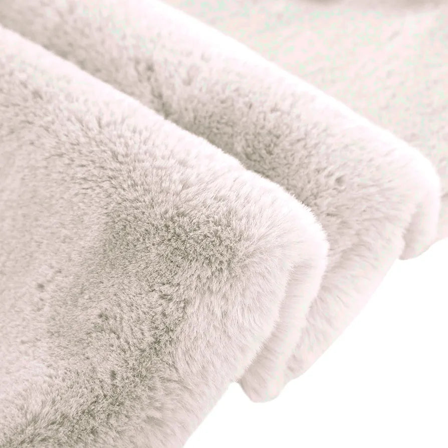 Luxe Home International Rectangular Bath Mat Super Soft Anti Skid Rabbit Fur Mats 40X60 Cm Colour Skin