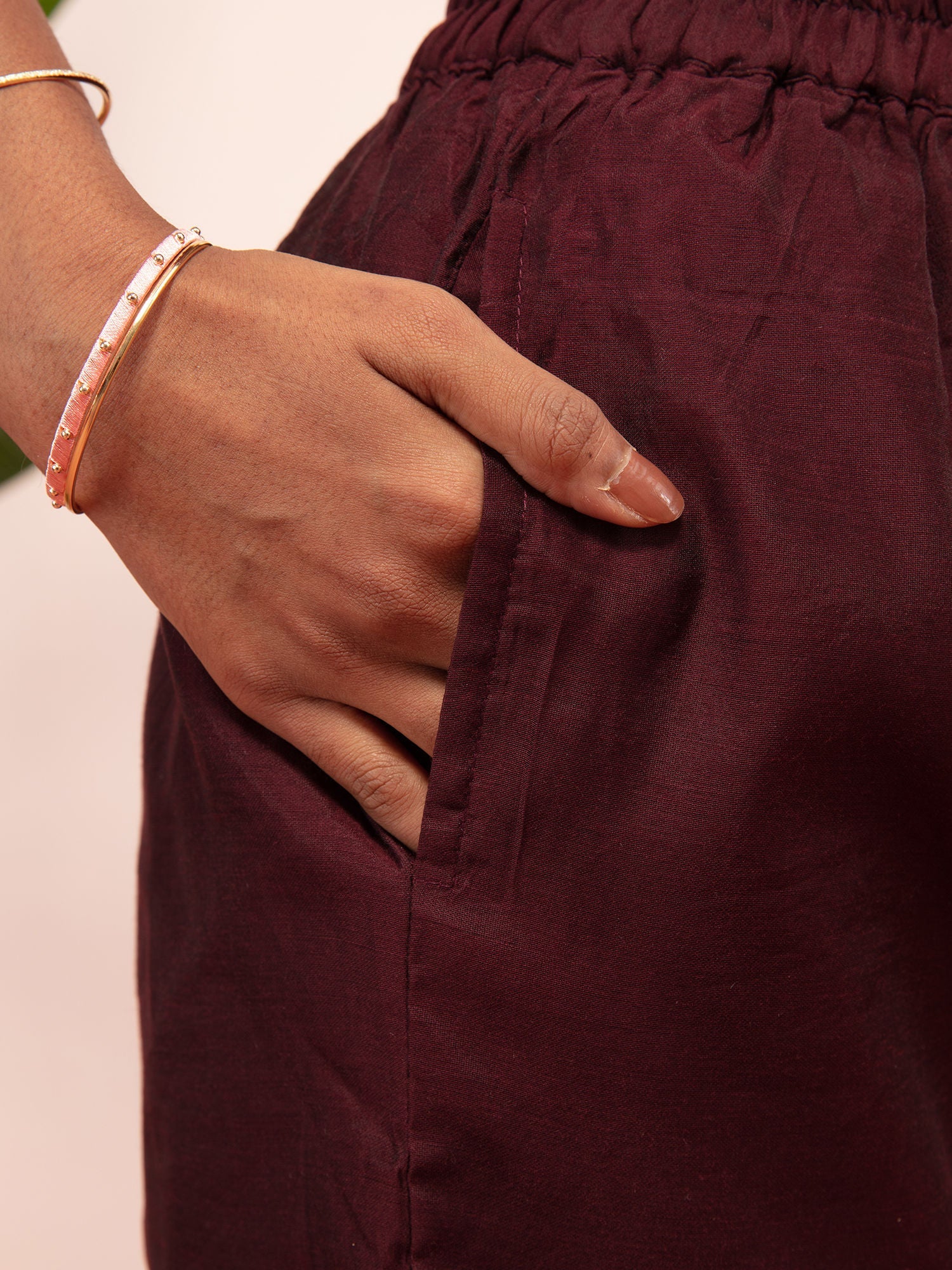 Likha Shaan-e-Avadh Maroon Sequins work Kurta, Pant & Dupatta LIKSKD123 (Set of 3) - M