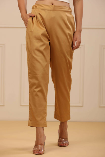 Juniper Women's Beige Solid Straight Slim Pant