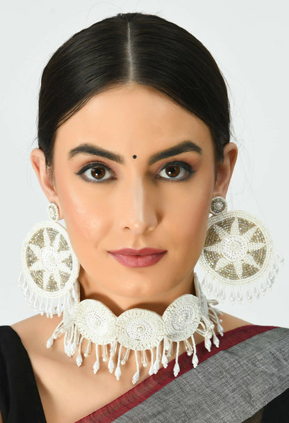 Mominos Fashion Johar Kamal Handicraft Off White/Golden Pearls Necklace with Earrings For Women