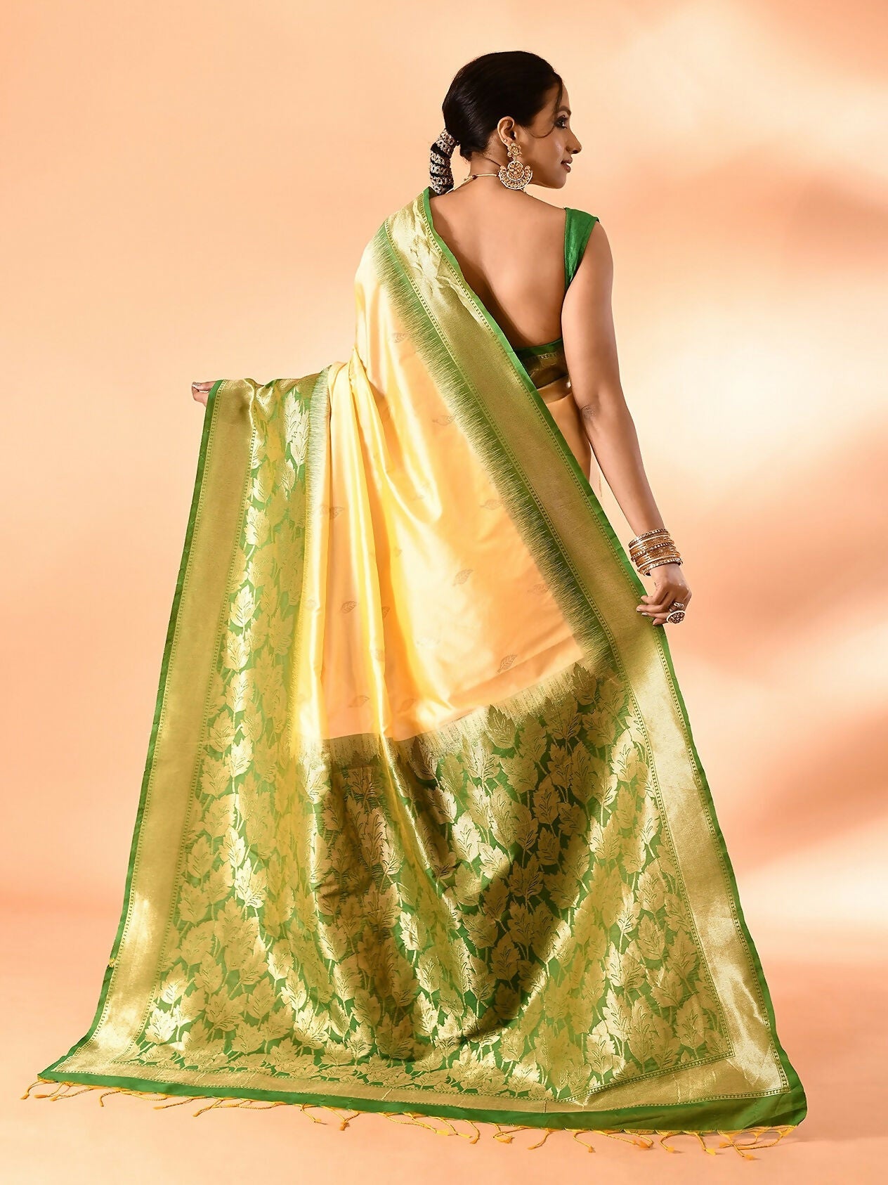 Joban Fashion Light Yellow & Parrot Green Plain With Weaving Border Banarasi Silk Sarees