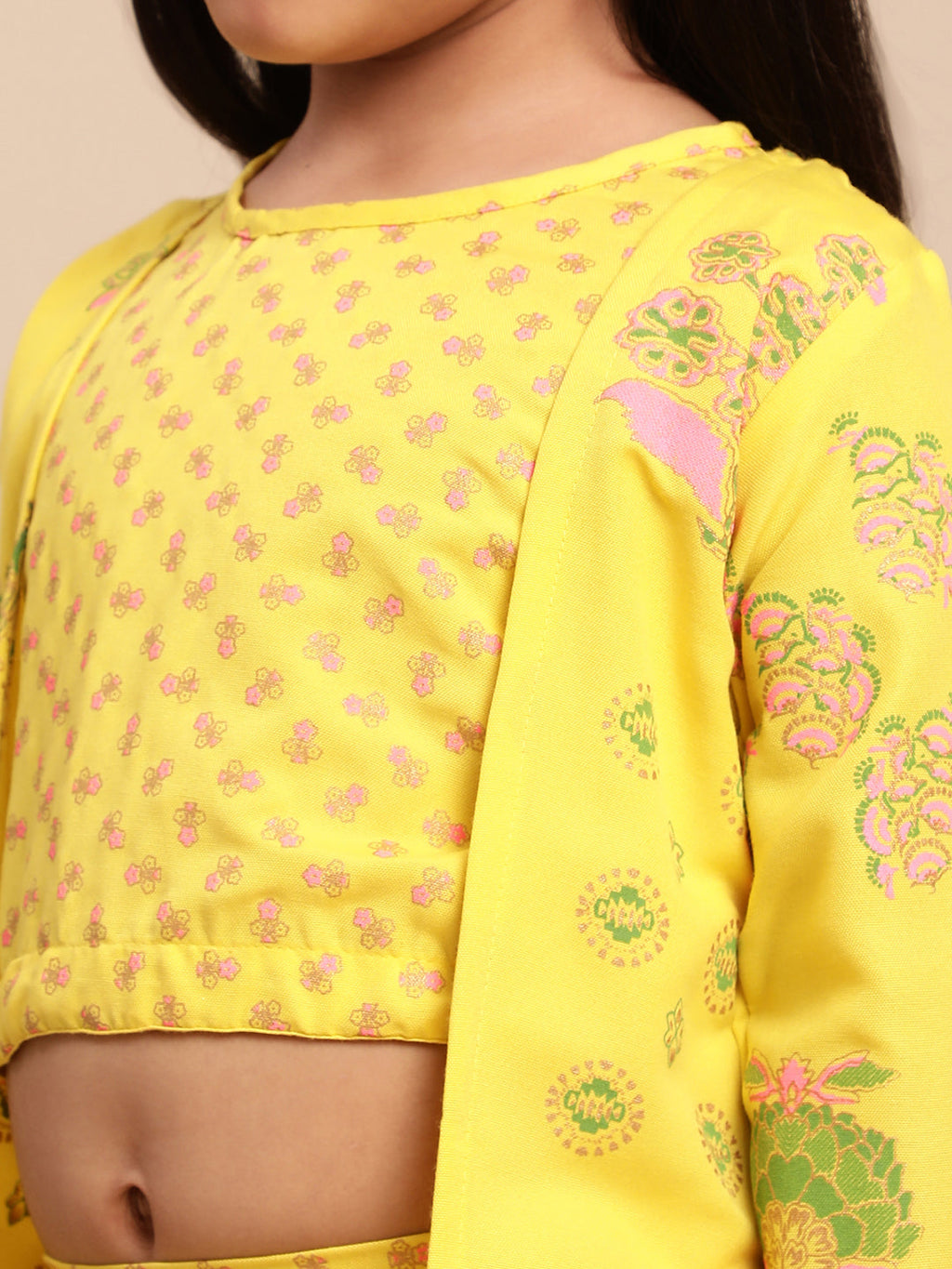 Ahalyaa Yellow Viscose Rayon Straight Kurta Sets