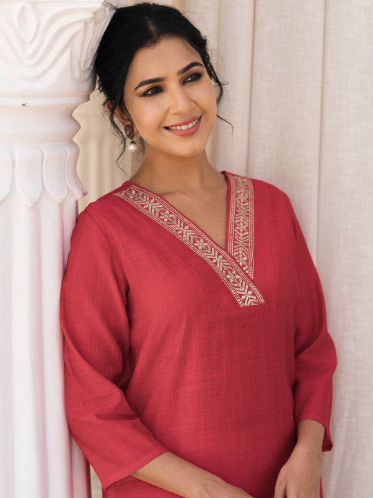 Anayna V-Neck Sequinned Straight Kurta With Trousers
