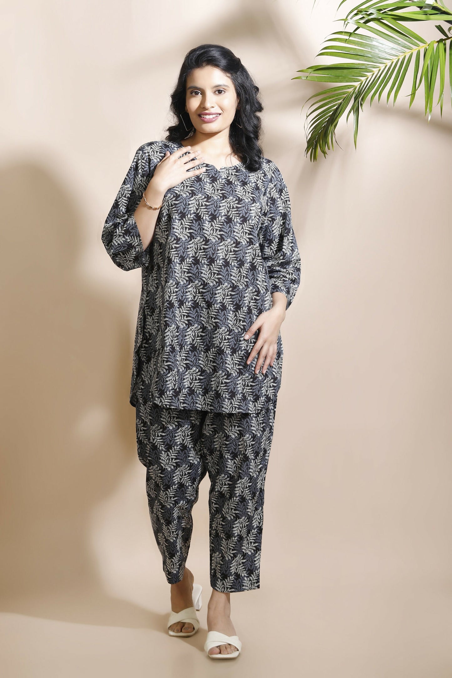 Breathables Abstract Cotton Co-Ord Set – Black