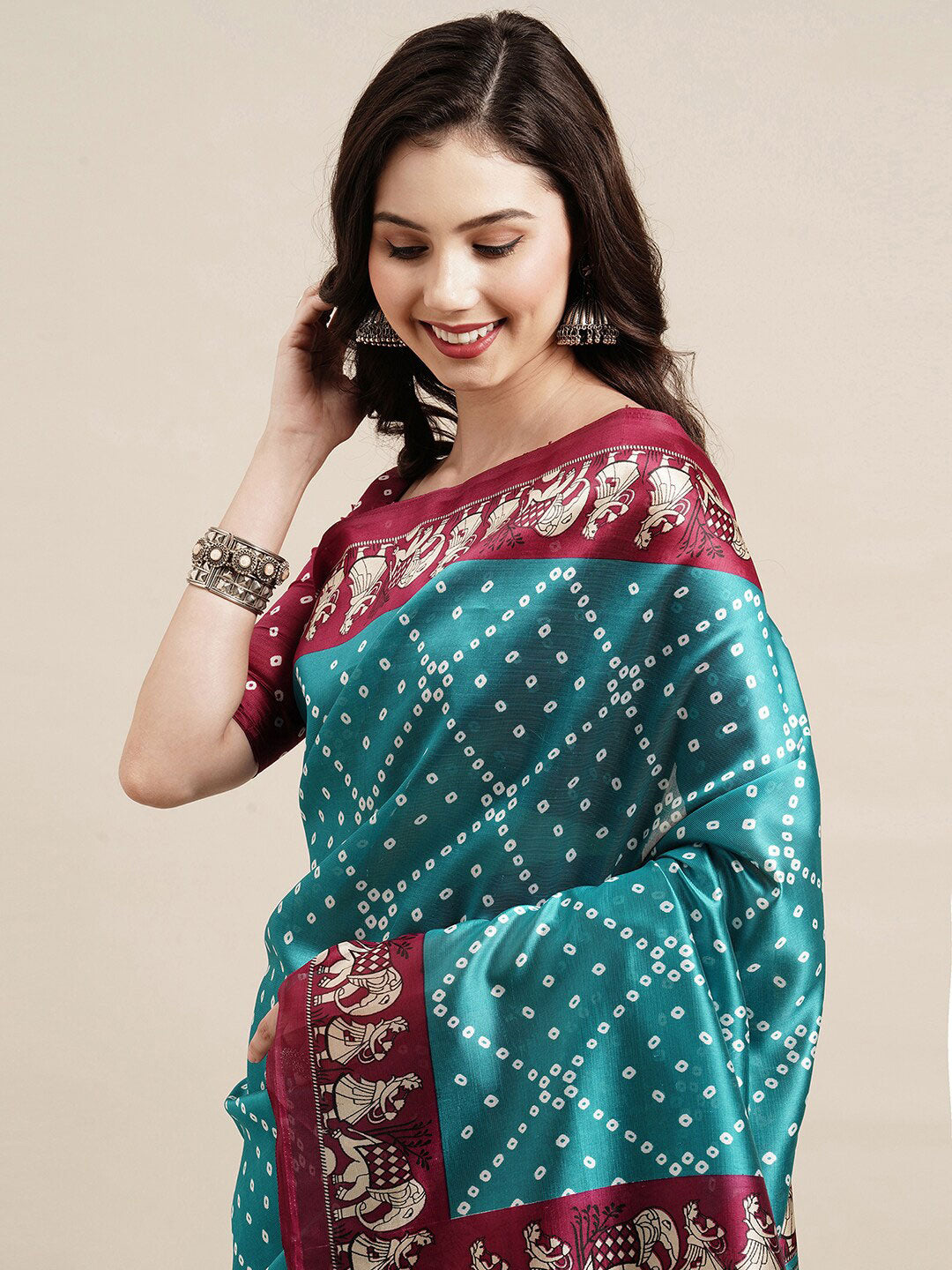 Saree Mall Blue & Maroon Bandhani Silk Blend Bandhani Sarees