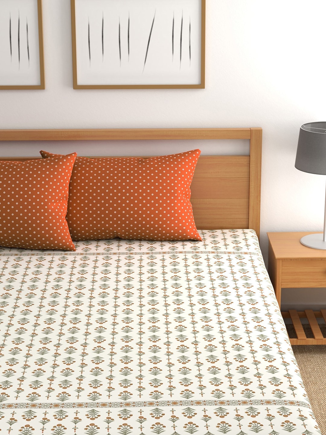 CHHAVI INDIA Cream-Coloured & Orange Floral Ultra Soft 210 TC Bedsheet with Pillow Covers