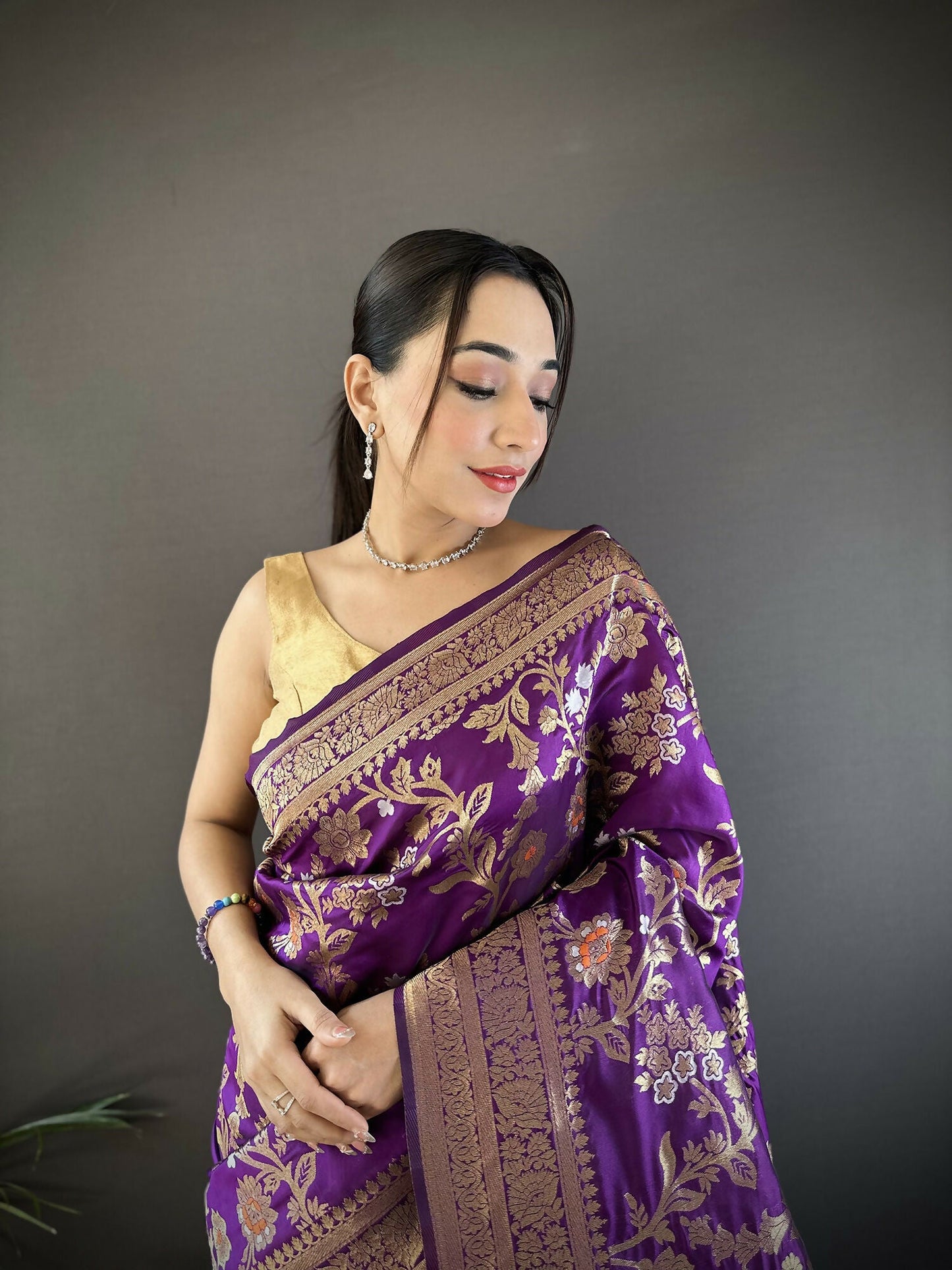 Joban Fashion Purple Floral & Ethnic Motifs Design Soft Silk Meenakari Banarasi Saree