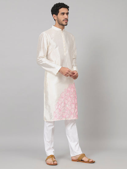 Contours Patels Embroidered Silk Kurta by Hilo Design