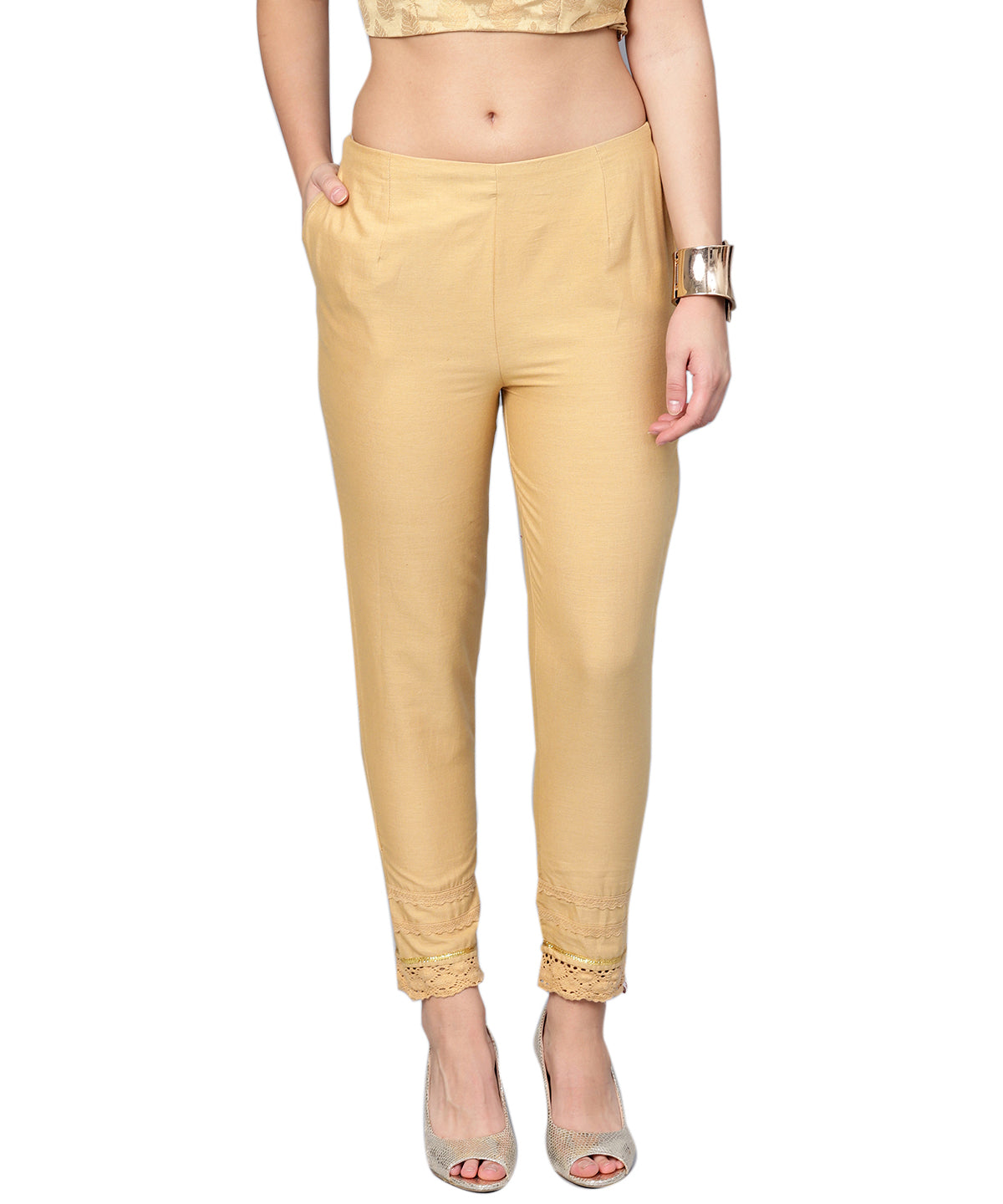Juniper Women Gold Cotton Flex Solid Slim Fit Pant/Slim Pant