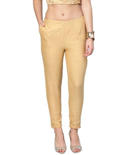 Juniper Women Gold Cotton Flex Solid Slim Fit Pant/Slim Pant