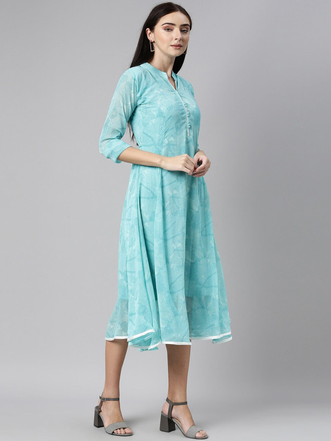 Souchii Blue Floral Chiffon A-Line Midi Dress