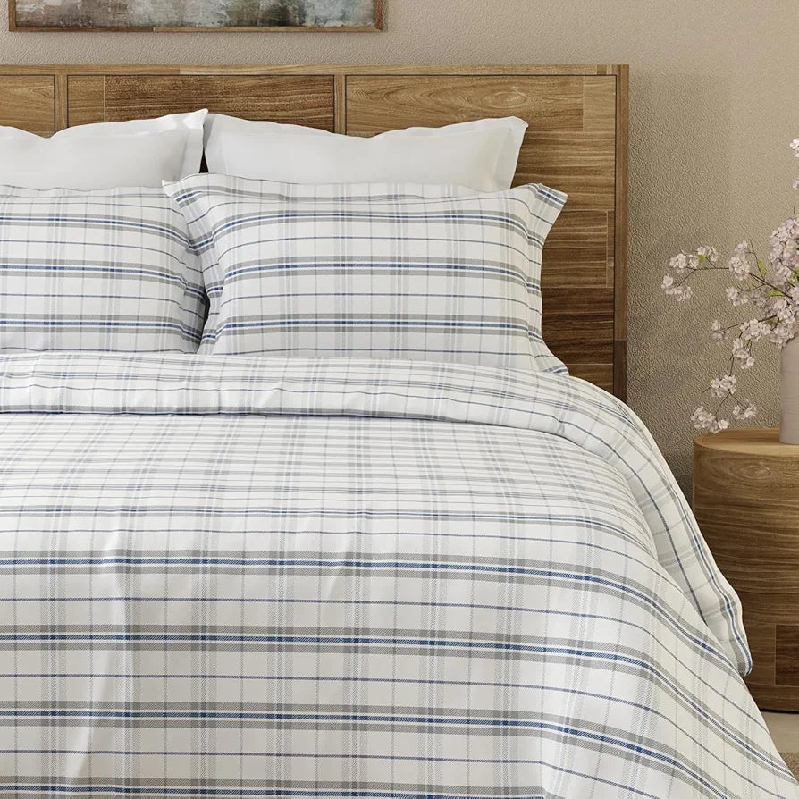 Layers Emaline Cotton King Bedsheet Set 1 King Cotton Bedsheet & 2 Pillow Covers Breathable & Anti-Wrinkle 144 TC White Abbot Checkered