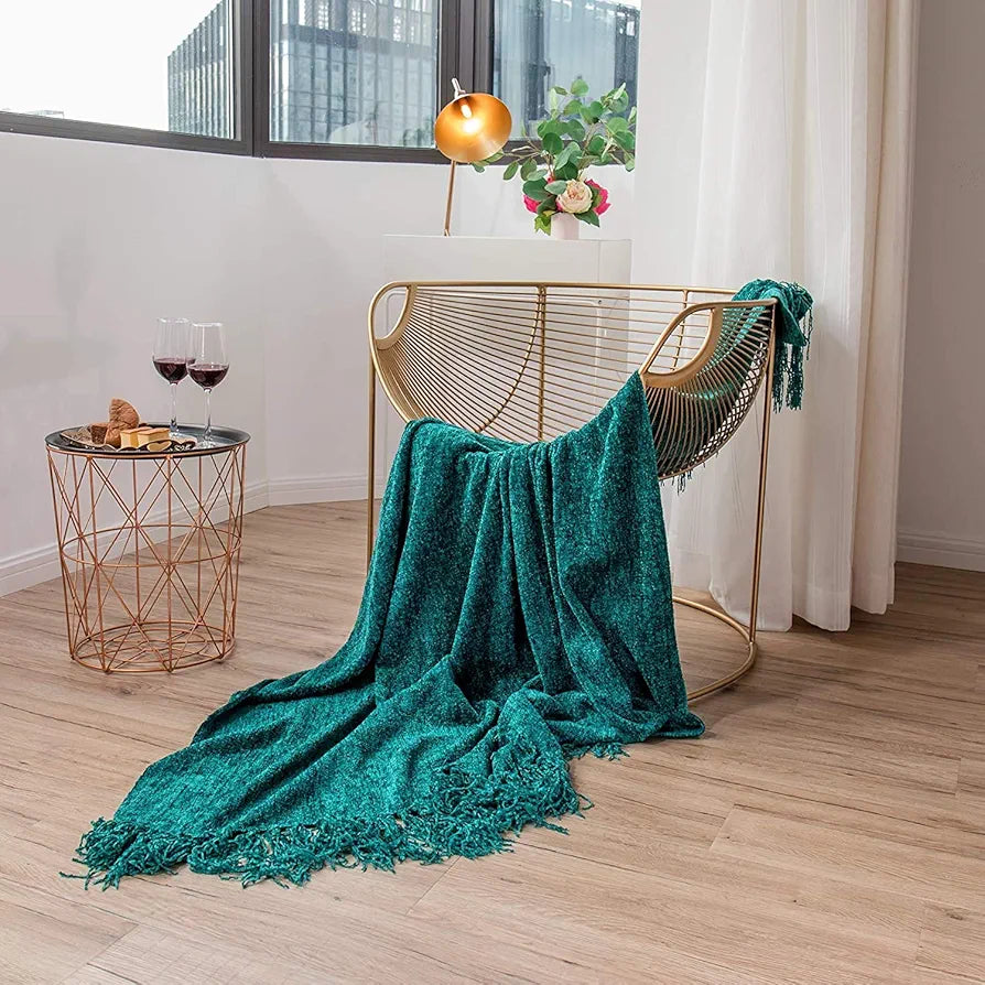 Cazimo Soft Chenille Premium Throw Blanket with Tassel Fringe Fade Resistant All Seasons Ultra