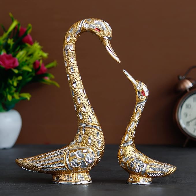 Ecraftindia Loving Golden Swan Couple Metal Handcrafted Decorative Figurine