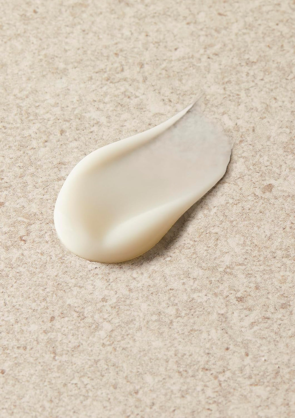 The Body Shop Tea Tree Skin Clearing Hydrator, 40ML- For Oily, Blemished Skin| Mattifying| Vegan