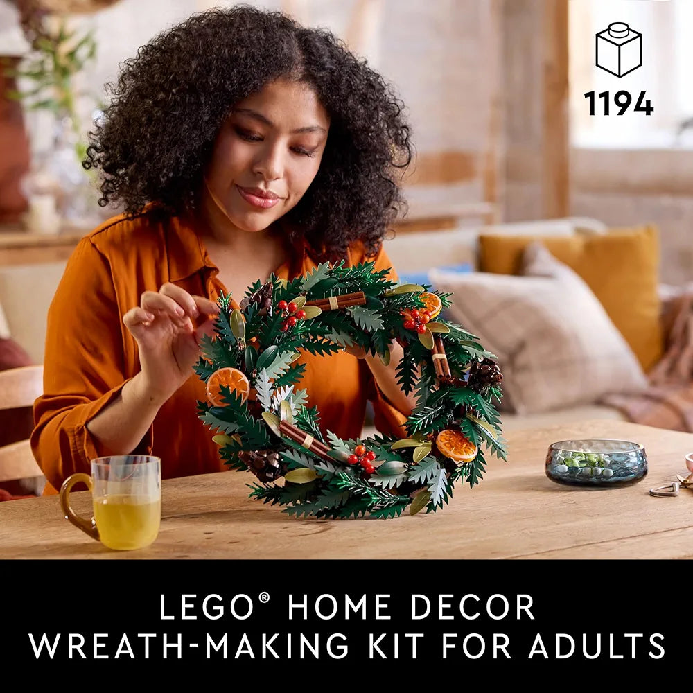 Lego Icons Wreath-Making Kit Holiday Garland Table Centerpiece Decoration Gift for Adults 10340