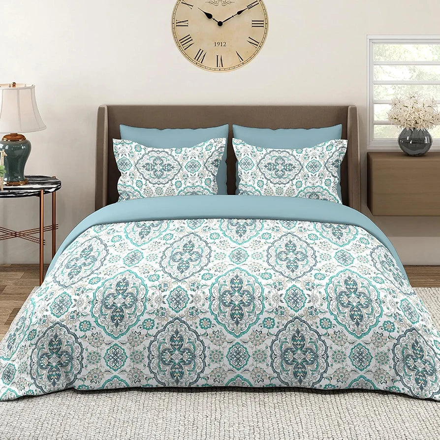 Layers Illuminating Homes Cotton Bedsheet Set for All Seasons Lightweight 140 TC Queen Size Blue Paisley