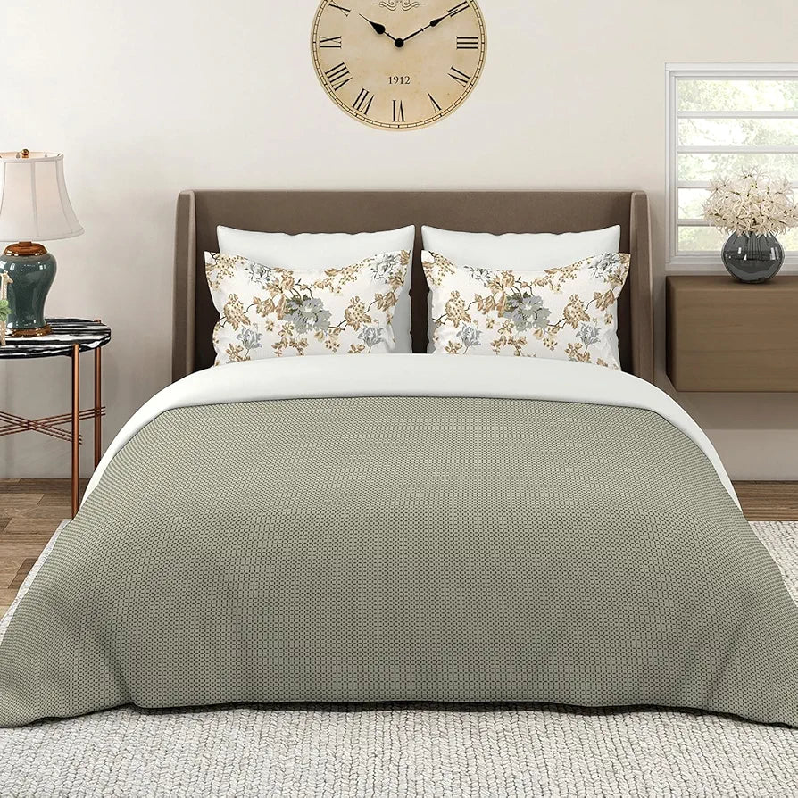 Layers Illuminating Homes Cotton Bedsheet Set for All Seasons Lightweight 144 TC Queen Size Grey Checks