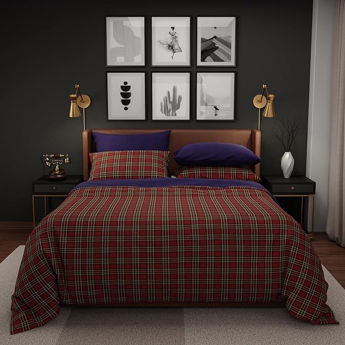 Stoa Paris Vogue Microfibre Comforter for King Size Bed with 4 Pillow Covers Colour Queen’s Chèques