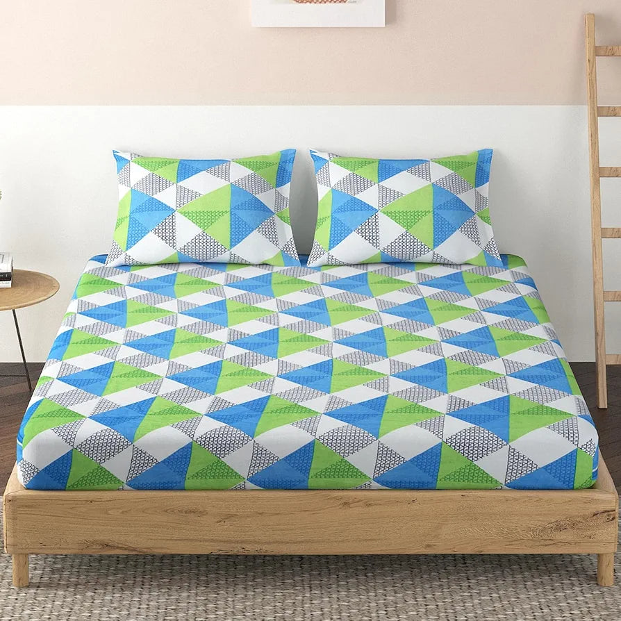 Starnstyle Polycotton 220 TC Floral Printed King Size Double Bedsheet with 2 Pillow Covers Wilds