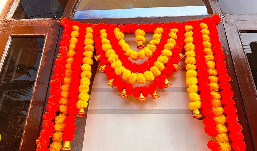Artificial Fluffy Marigold Bandhanwar with Bell – 40 Inch Yellow Mango Flower Sign Of Beauty Bandanwar