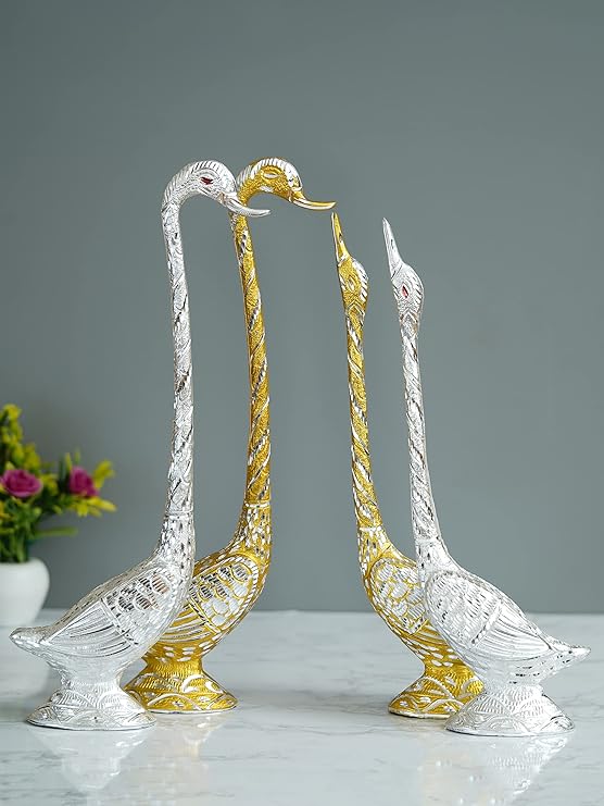 Ecraftindia Set of Two 16.5 Inch Silver Kissing Swan Couple Handcrafted Decorative Figurine