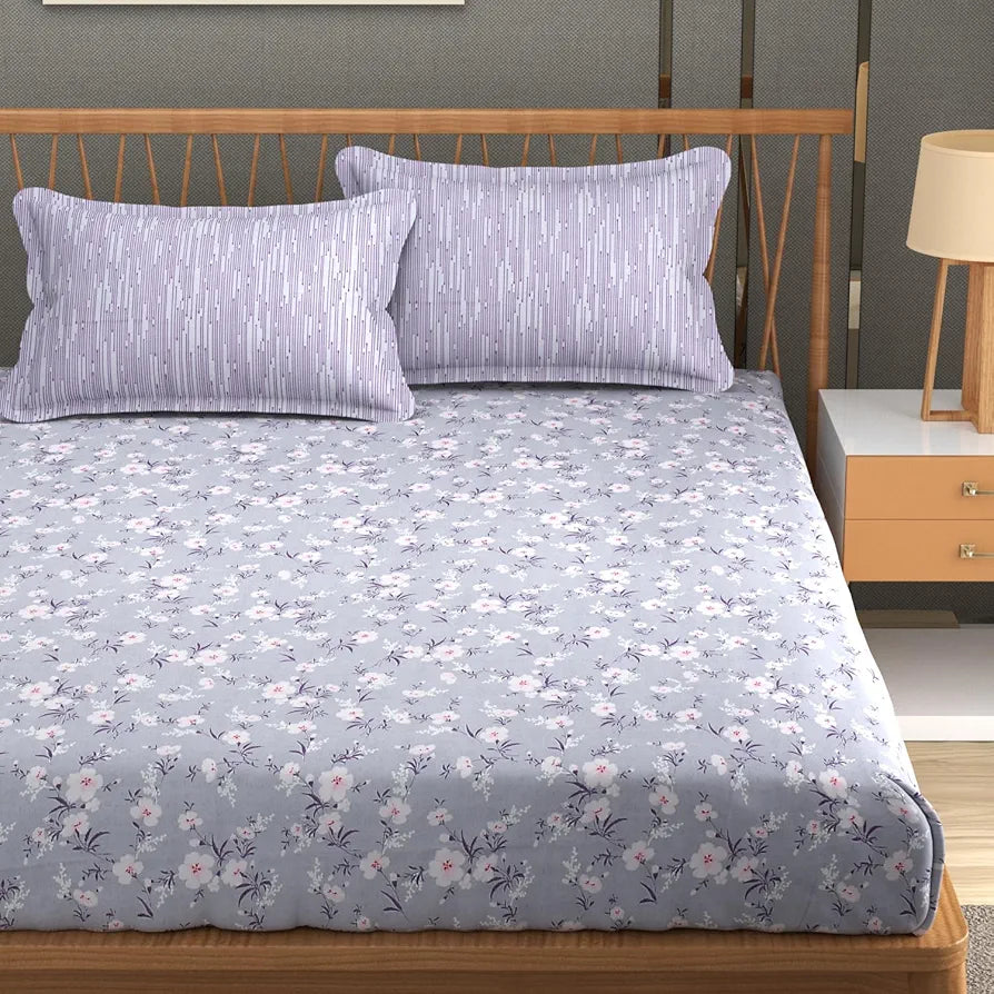 Homefab India 210 TC Glace Cotton King Size BedSheet with 2 Pillow Covers Floral Purple